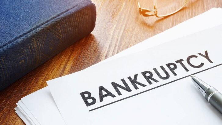 What are some of the reasons for a business to go bankrupt?